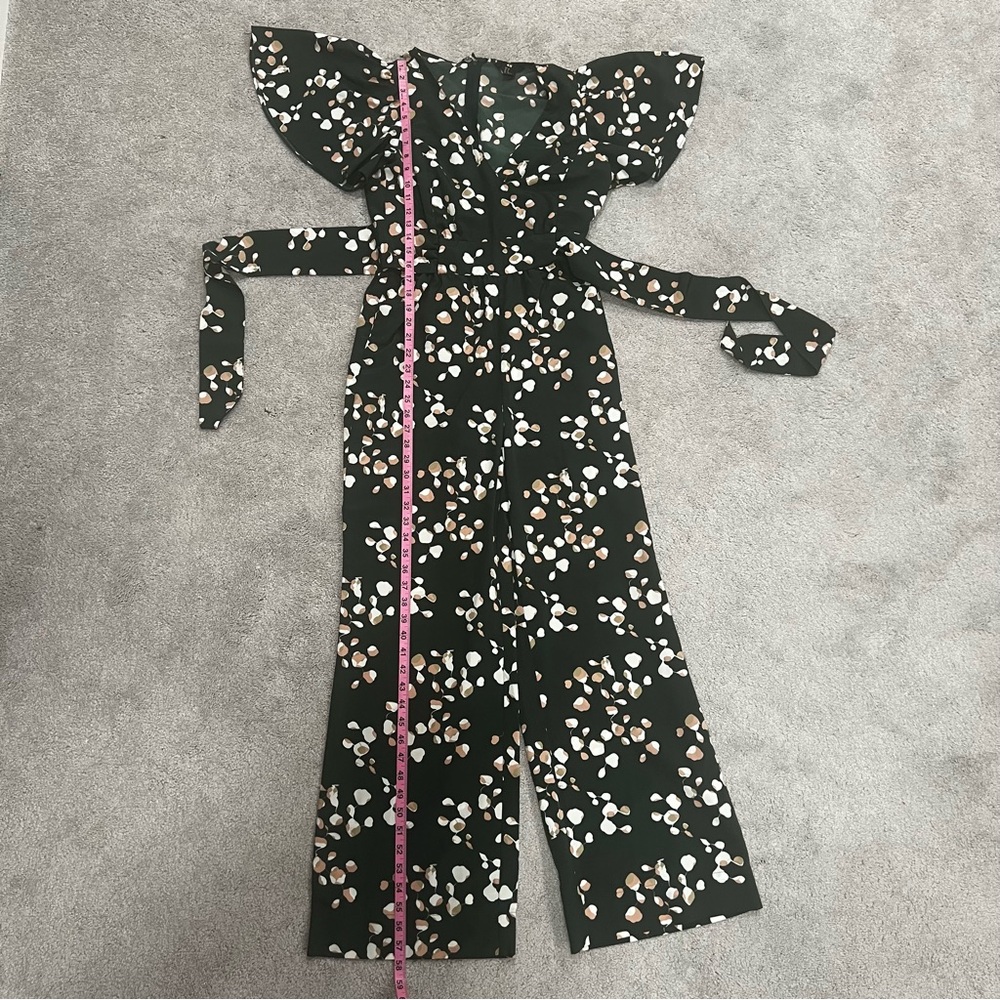 H&M Green Floral V-Neck Jumpsuit Women’s Sz 8 - Picture 4 of 8